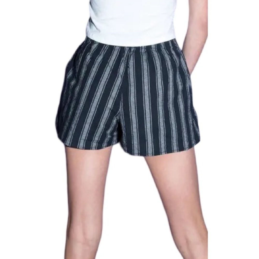 Brandy Melville Navy Shorts with White Stripes โ Size Medium ๐โจ